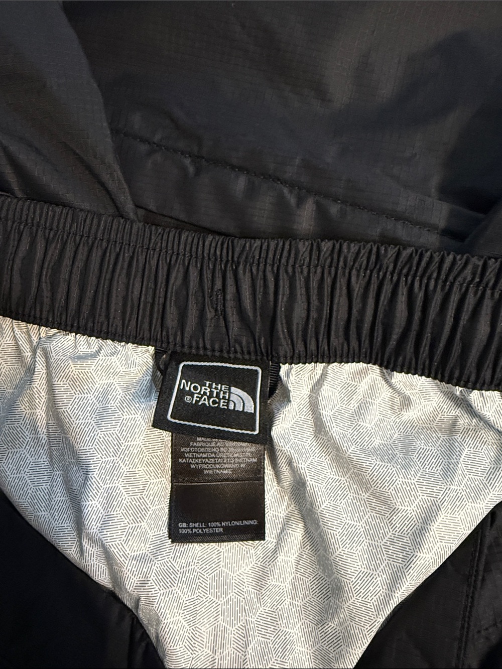 The North Face women’s Black Waterproof Rain Pants - Picture 3 of 5
